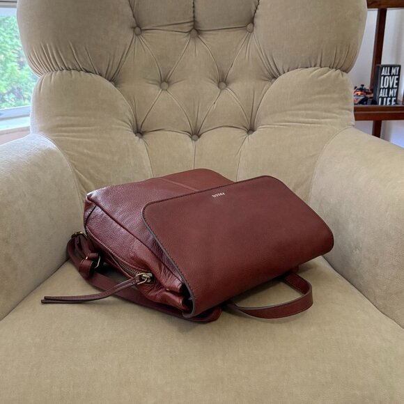 Auth FOSSIL Iconic CLAIRE Brown Grain Leather Backpack Purse - Picture 3 of 6